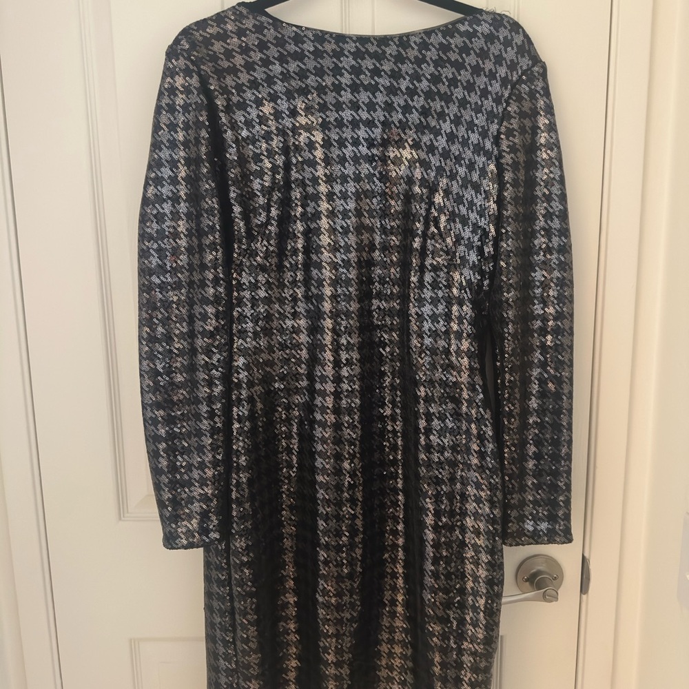 Ralph Lauren Silver and Black Long Sleeve Sheath Dress